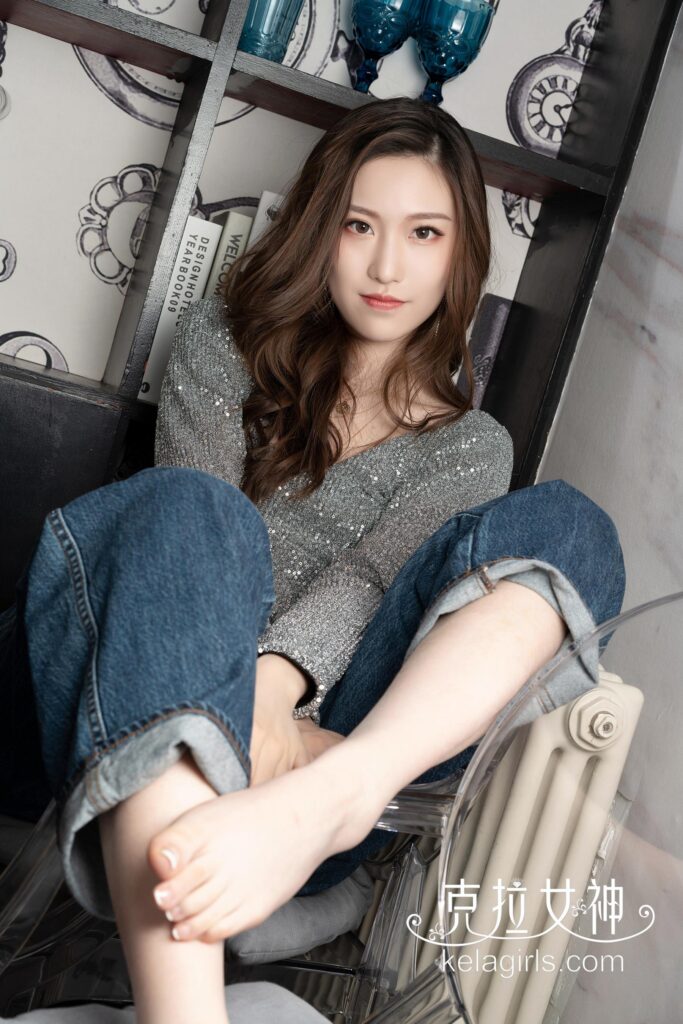 [Kelagirls克拉女神]2019.07.05《香足嫩趾》芊芊[35P/545MB]插圖