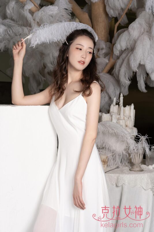 [Kelagirls克拉女神]2019.09.25《暗黑系美腳》楊暖[43P/627MB]-無料攝影圈