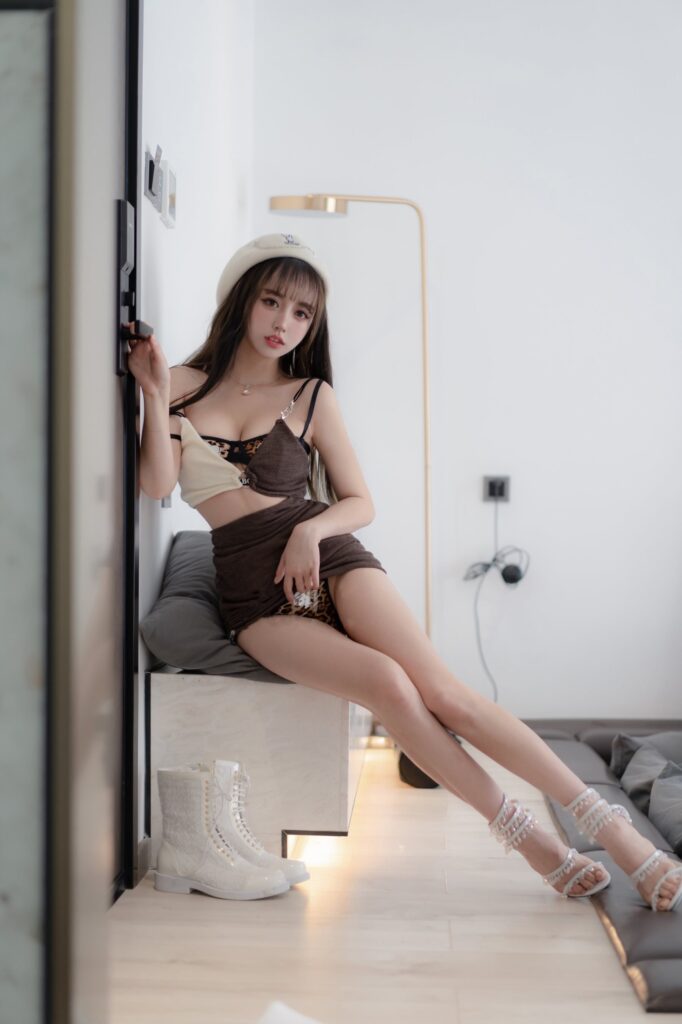 過期米線線喵 NO.111 – 年上女友[52P/159MB]插圖3