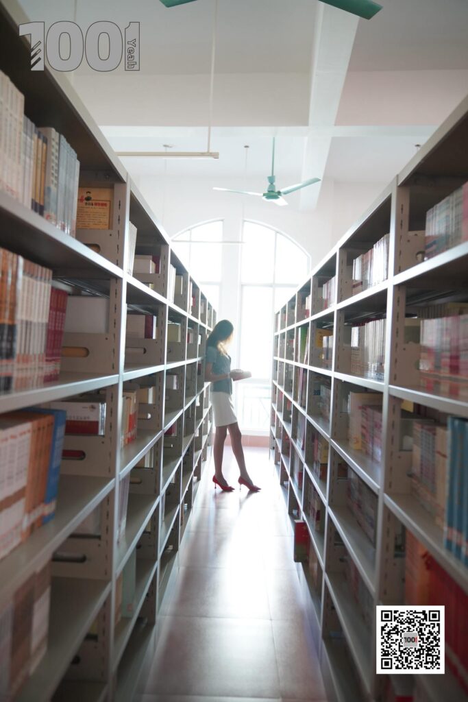 [IESS異思趣向] 一千零一夜 091 草莓《新來(lái)的實(shí)習(xí)老師1》[95P/166MB]插圖