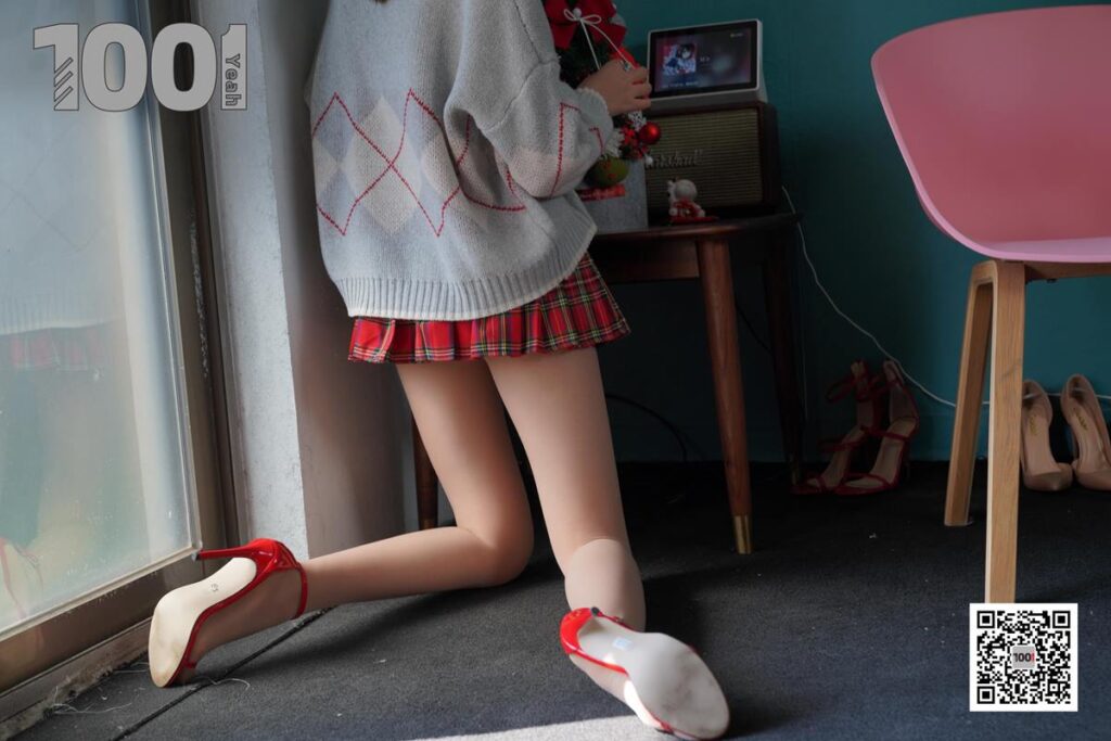 [IESS異思趣向] 一千零一夜 095《濃縮膠囊》圣誕版[90P/244MB]插圖2