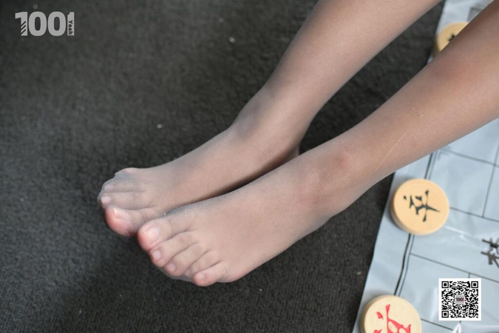 [IESS異思趣向] 一千零一夜 111 真真&小馬《誰(shuí)與爭(zhēng)鋒2》[69P/58.7MB]插圖3