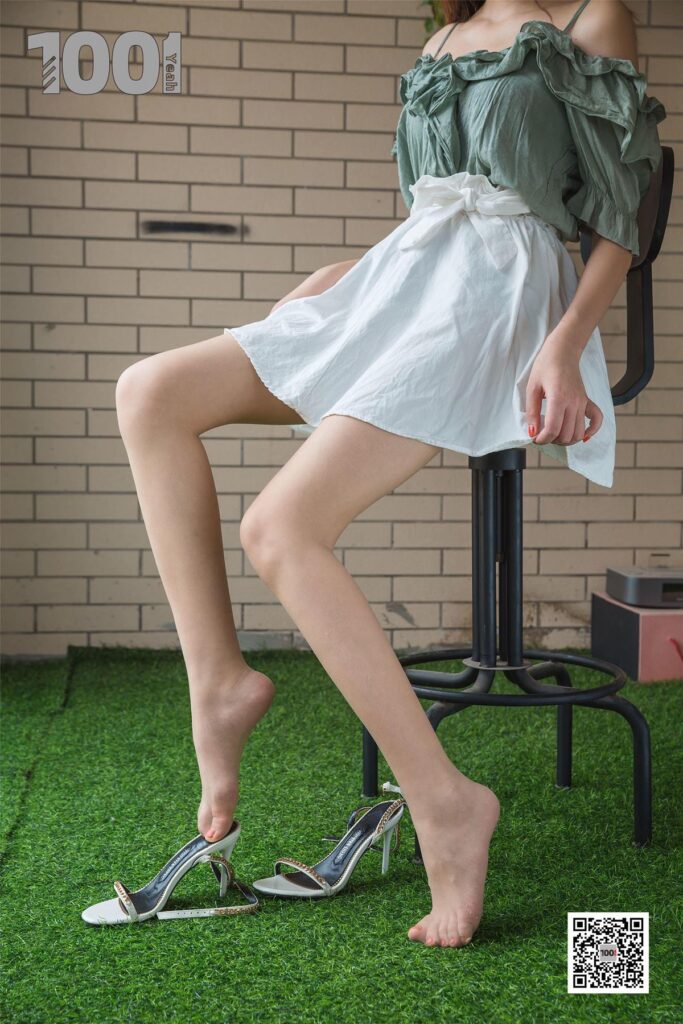 [IESS異思趣向] 一千零一夜 114 西瓜 演繹《濃縮膠囊》[99P/157MB]插圖1