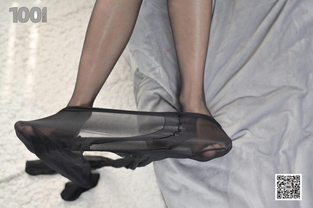 [IESS異思趣向] 一千零一夜 141 真真《黑絲制服系2》 [83P/60MB]插圖