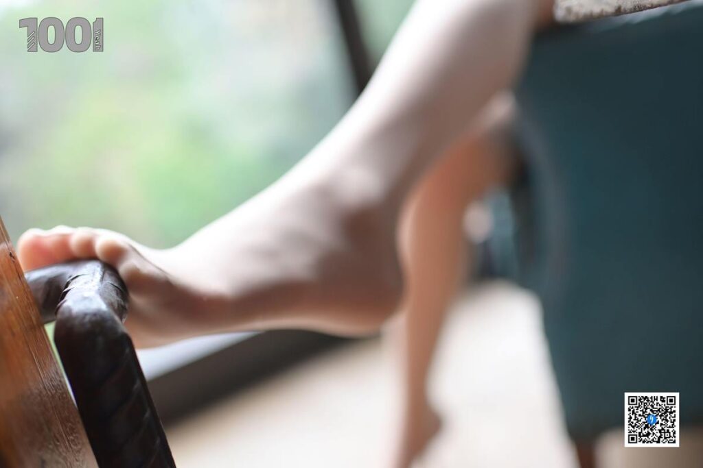 [IESS異思趣向] 一千零一夜 175 Lucy《貴婦的日常生活1》 [80P/84MB]插圖3