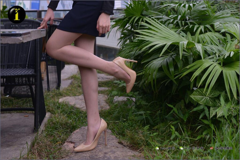 [IESS異思趣向] 普惠集 004-圓叔叔 全天下第一美腿 [98P/169MB]插圖1