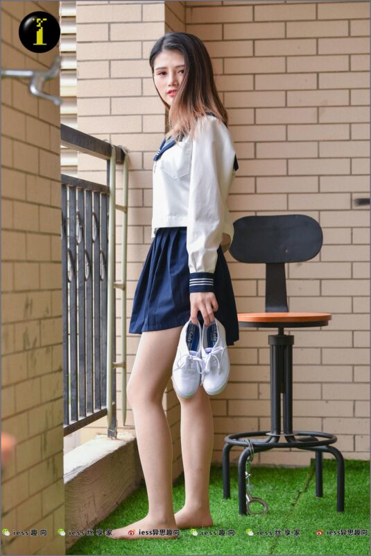 [IESS異思趣向] 普惠集 007-廣炎 JK服與清新小白鞋 [88P/180MB]-無(wú)料攝影圈