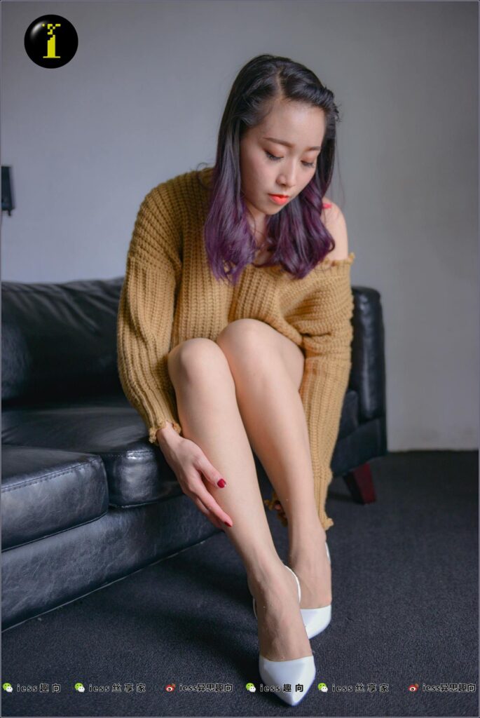 [IESS異思趣向] 普惠集 009-范美美 把穿得起球的襪子換了 [90P/157MB]插圖2
