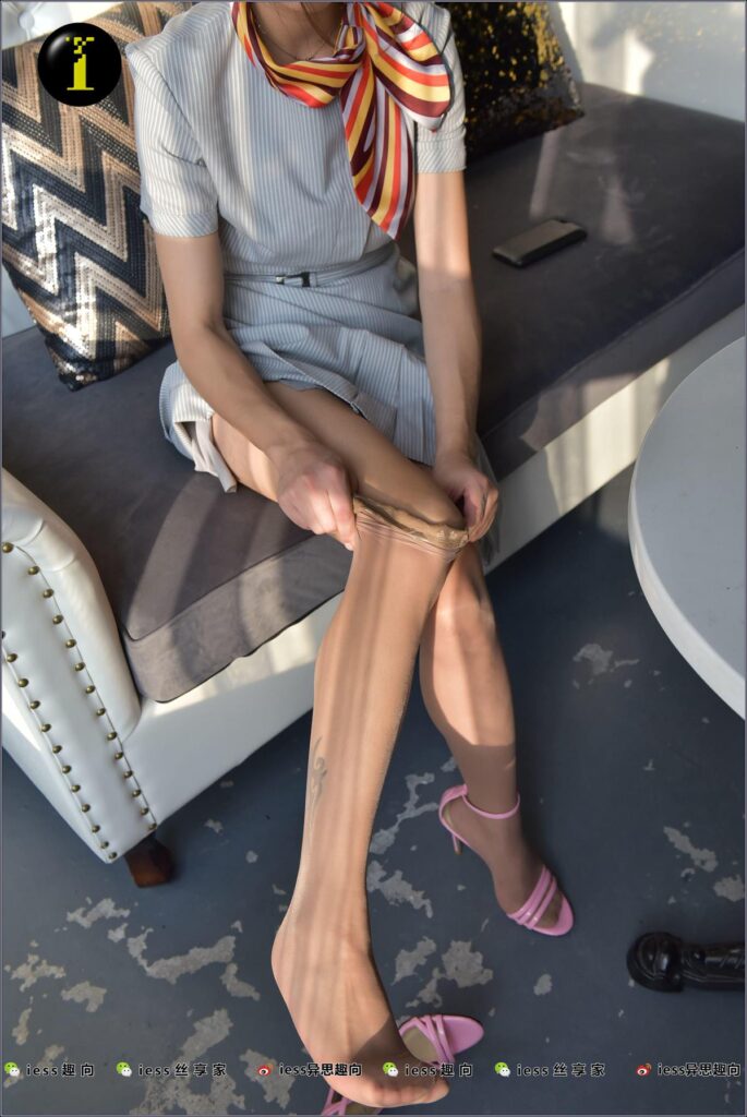 [IESS異思趣向] 普惠集 015-素人表妹 穿穿脫脫 那又如何 [99P/107MB]插圖3