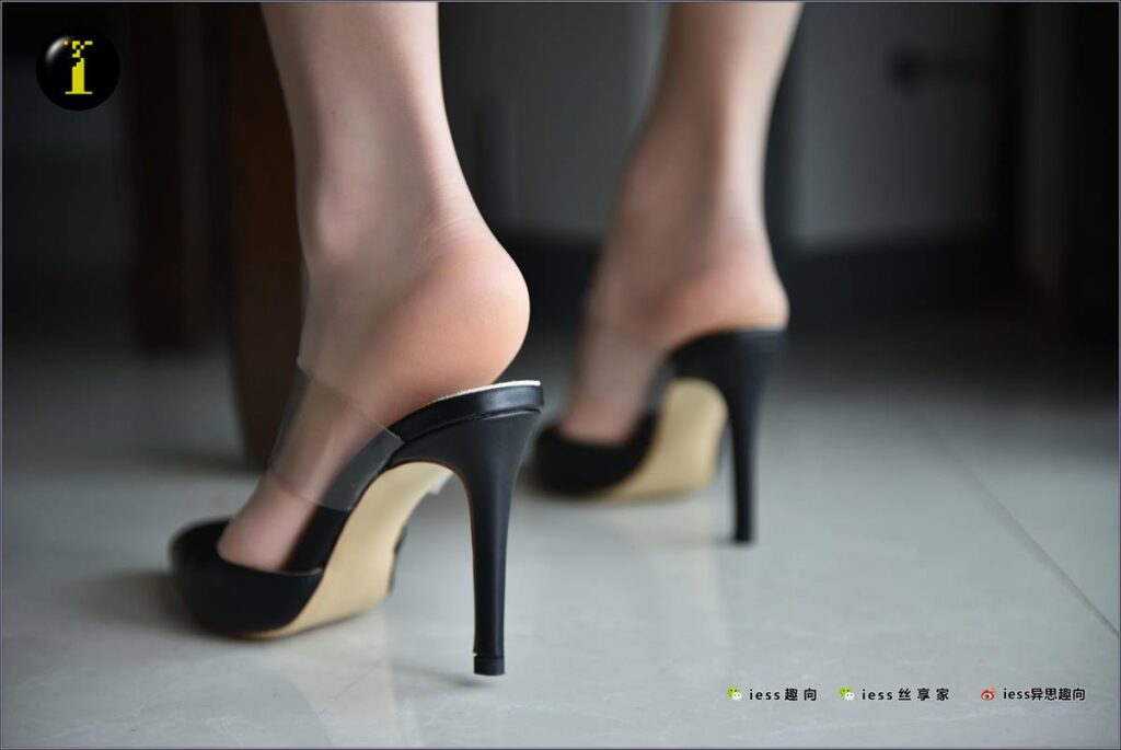 [IESS異思趣向] 普惠集 016-小六的肉絲美腿 [72P/73.8MB]插圖1