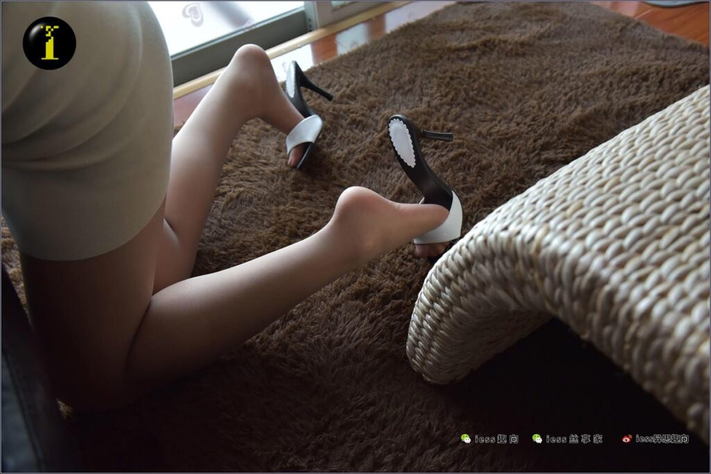 [IESS異思趣向] 普惠集 024-珊珊 腳后跟（2）[90P/110MB]插圖3