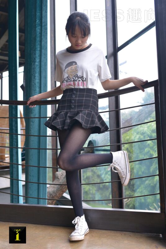 [IESS異思趣向] 普惠集 052-妹妹琪琪 妹妹的80D（2）[96P/169MB]-無料攝影圈