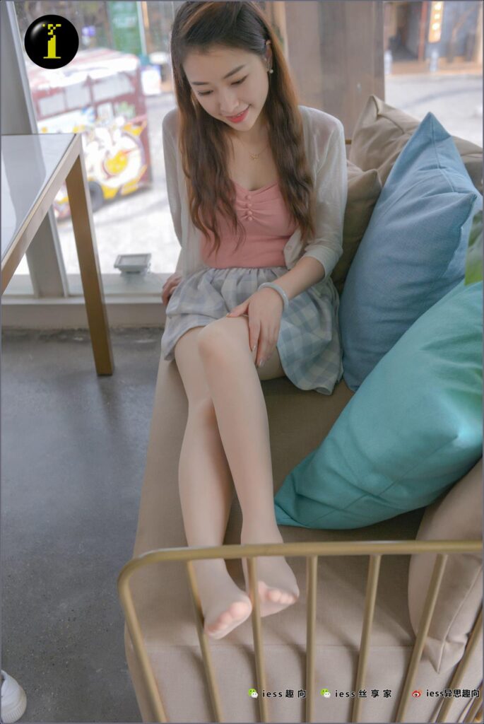 [IESS異思趣向] 普惠集 074 古典腿神小捷-小捷的小白鞋 [92P/124MB]插圖