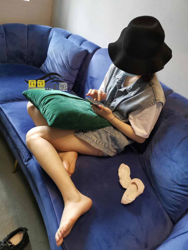 魚魚足影 第031期 YiYi的棉船襪腳裸足 [201P/1V/1.42G]插圖4