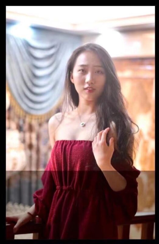 魚(yú)魚(yú)足影 第093期 米米39碼棉襪叫裸足 [92P/1V/548M]-無(wú)料攝影圈