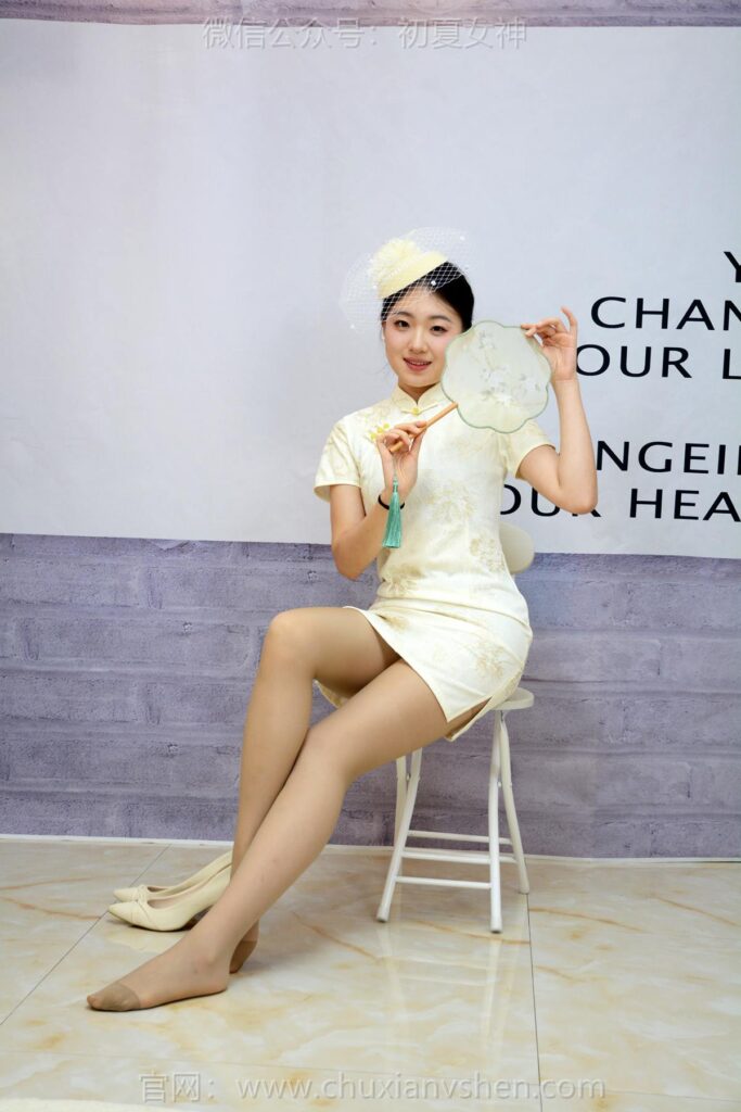 初夏女神 NO.287 環(huán)環(huán) 旗袍賦[110P/1V/3.74GB]插圖5