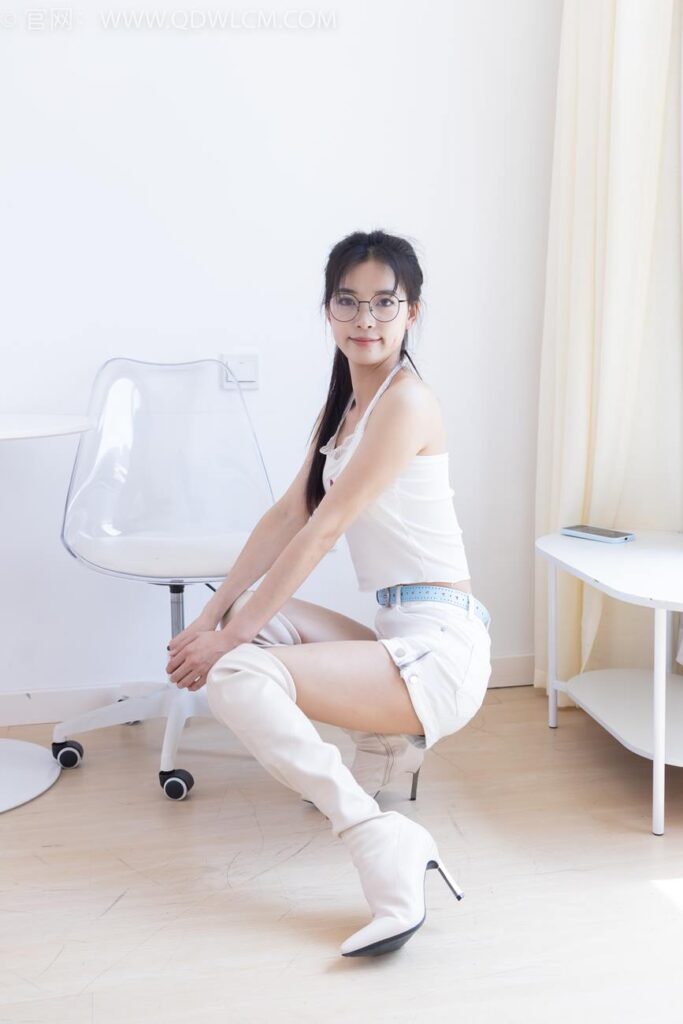 物戀傳媒 NO.2394 茯苓-長靴、薄肉絲[160P/1V/3.01GB]插圖4