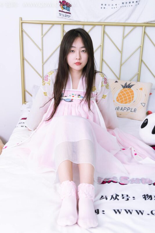 物戀傳媒 NO.2397 美兔-漢服、布鞋、粉色棉襪[150P/1V/3.88GB]-無料攝影圈