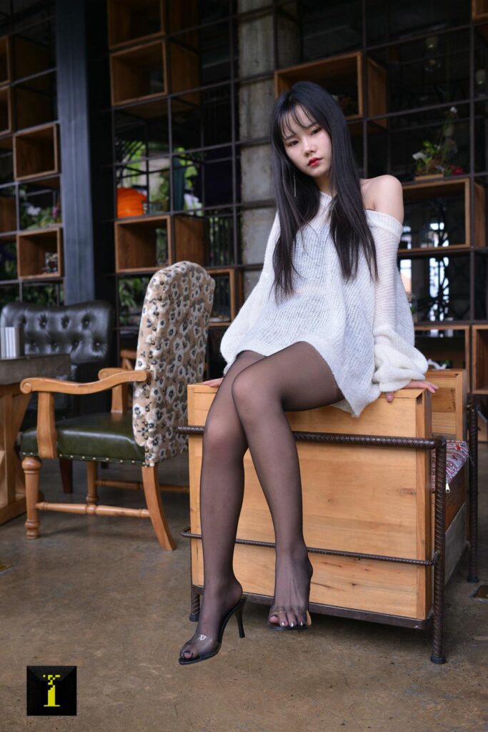 [IESS異思趣向] 普惠集 114 – 琪琪的黑絲 [79P/117MB]插圖2