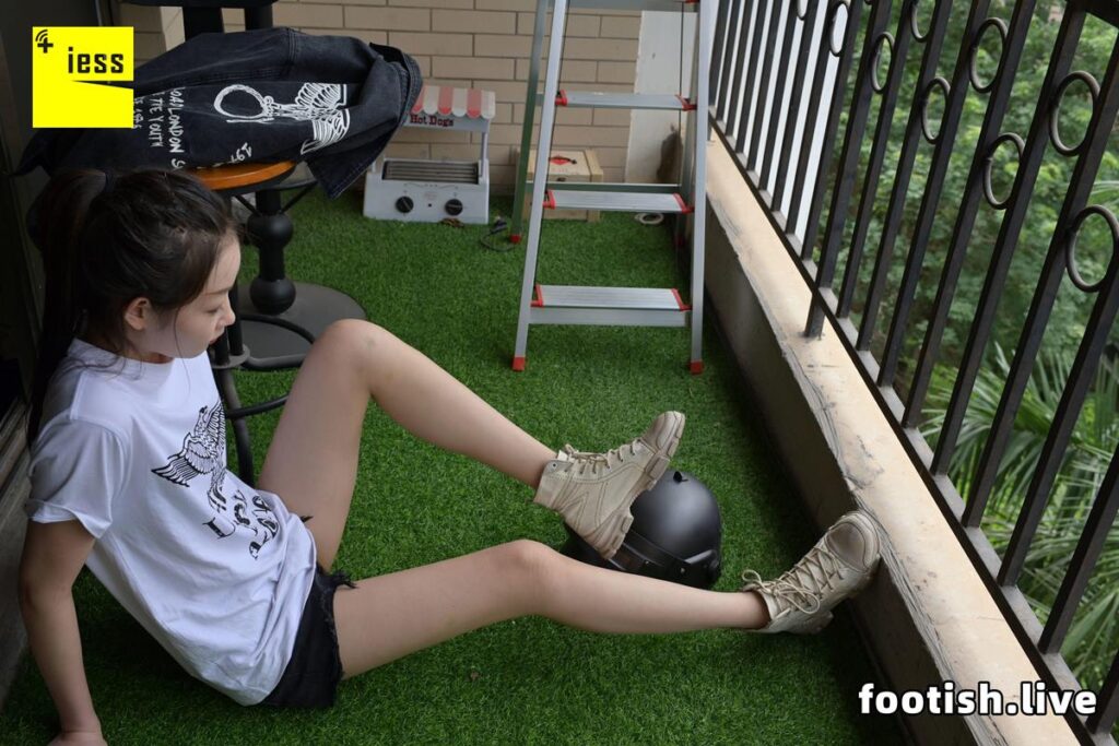 [IESS異思趣向] 普惠集 169-腿霸的一組日常隨拍 [92P/125MB]插圖3