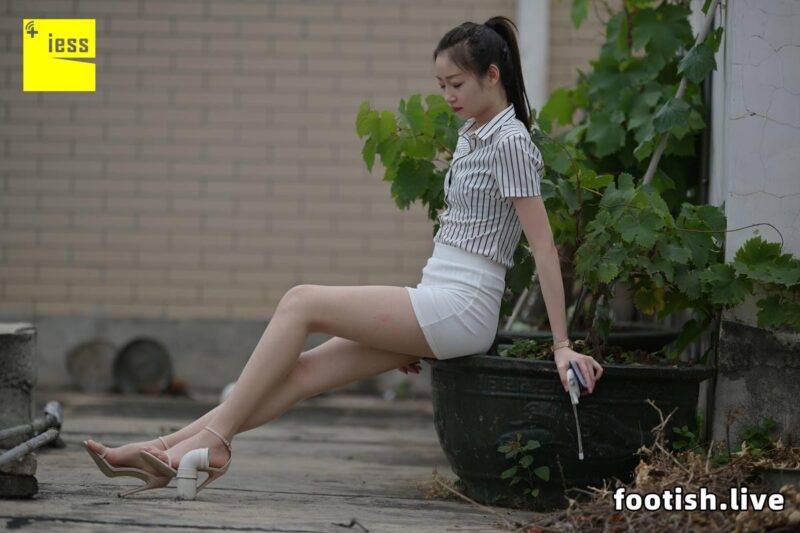 [IESS異思趣向] 普惠集 171-腿霸增賞版 [52P/40MB]-無(wú)料攝影圈