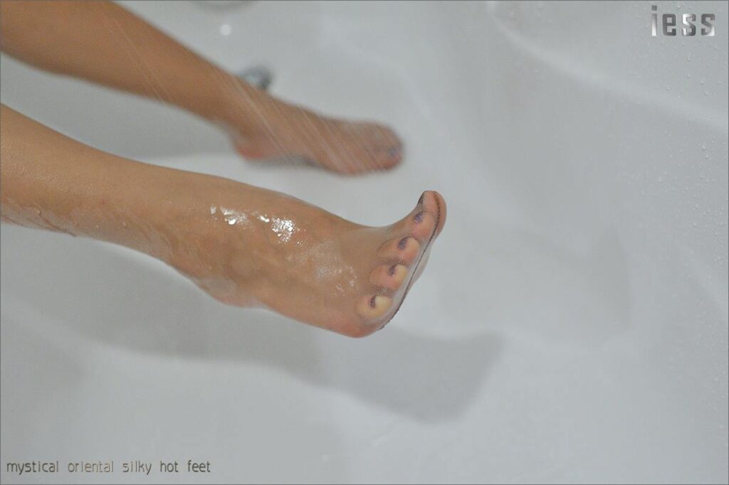 [IESS異思趣向] 2016.11.16 絲足便當(dāng)031：《弱水三千》SASA [19P/26MB]插圖1