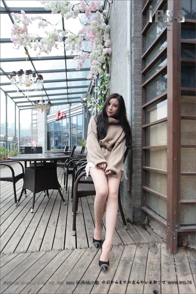 [IESS異思趣向] 2016.12.09 絲足便當(dāng)039：《柳釘高跟和超薄肉絲》YY [83P/93.5MB]插圖3
