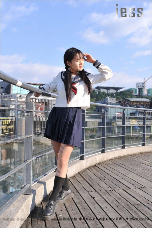 [IESS異思趣向] 2016.12.12 絲足便當041：《制服系列之JK節選版》琪琪 [99P/106MB]-無料攝影圈