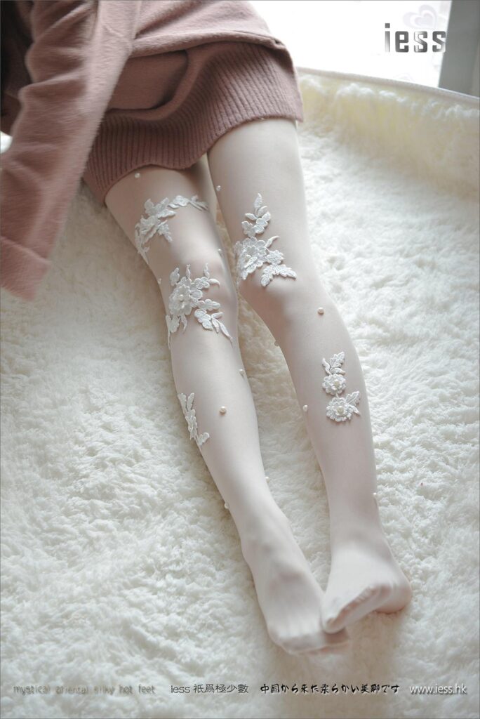 [IESS異思趣向] 2017.03.10 絲足便當083：《雪蓮花》佳佳 [99P/93MB]插圖2