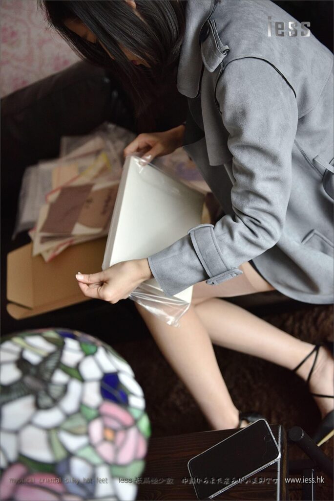 [IESS異思趣向] 2017.03.14 絲足便當085：《公子與她的絲襪實驗室》公子 [99P/153MB]插圖1