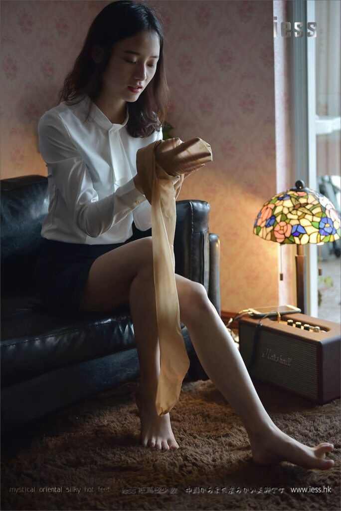 [IESS異思趣向] 2017.04.07 絲足便當(dāng)100：《從零開(kāi)始》小六 [99P/140MB]插圖1