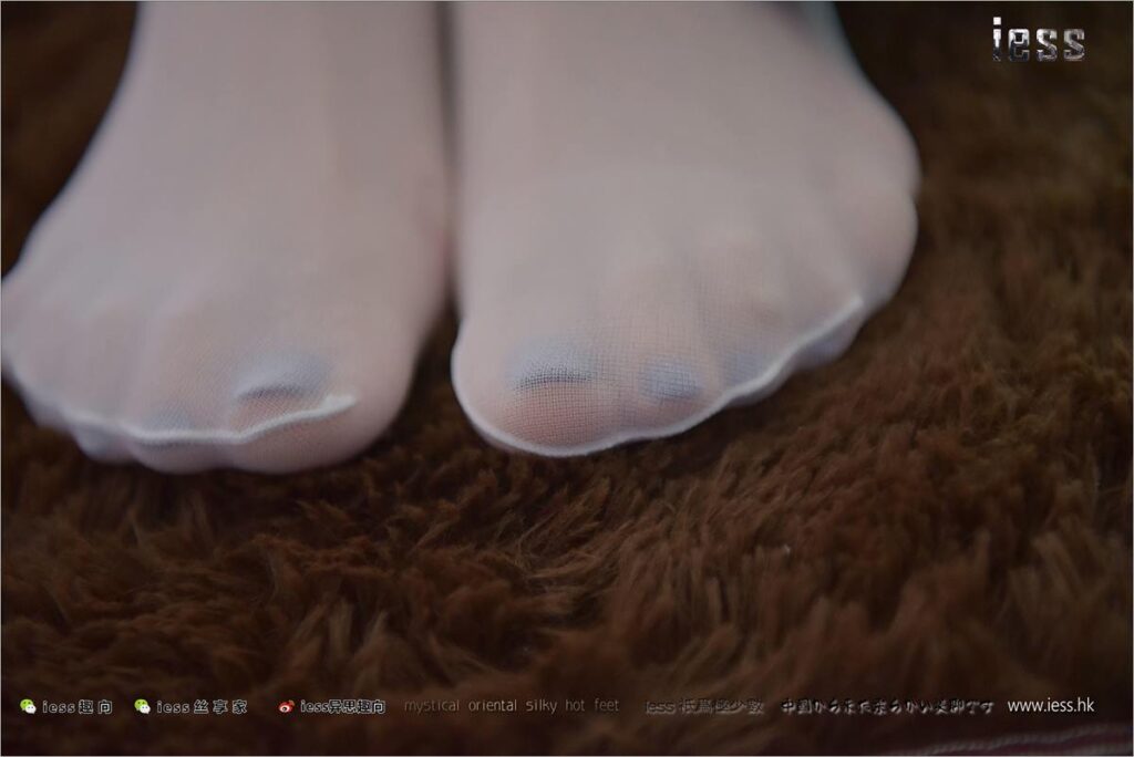 [IESS異思趣向] 2017.10.11 絲足便當(dāng)159：《白銀耳》小六 [99P/438MB]插圖2