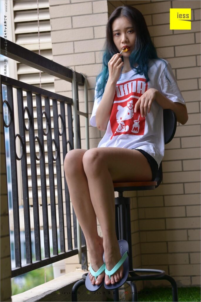 [IESS異思趣向] 2018.04.23 絲足便當(dāng)221：《精典人字拖》春暖 [99P/130MB]插圖1