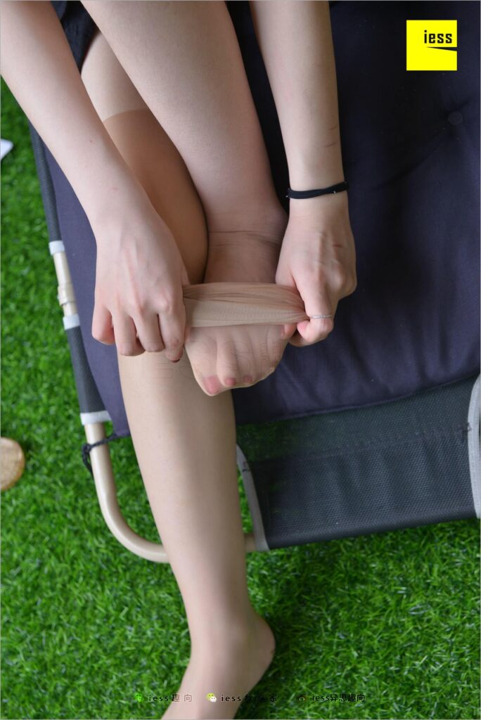 [IESS異思趣向] 2018.05.22 絲足便當(dāng)234：《上上下下的享受》名利姐 [92P/153MB]插圖3