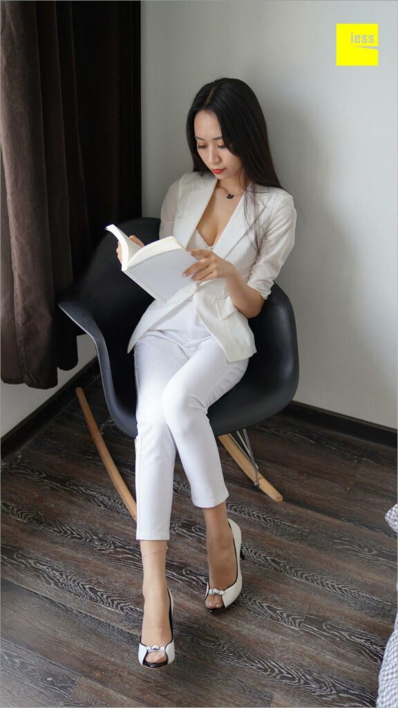 [IESS異思趣向] 2018.08.30 絲足便當(dāng)265：《書中自有黃金屋》美西 [94P/46.4MB]插圖2