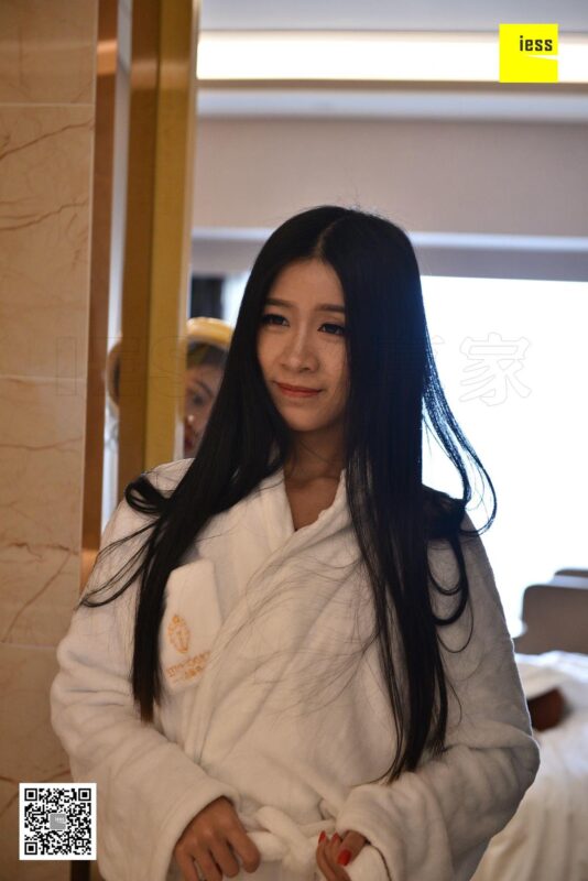 [IESS異思趣向] 2018.04.25《魔鬼周三》特刊15期：你好，你的外賣到了 II [96P/83.6MB]-無(wú)料攝影圈