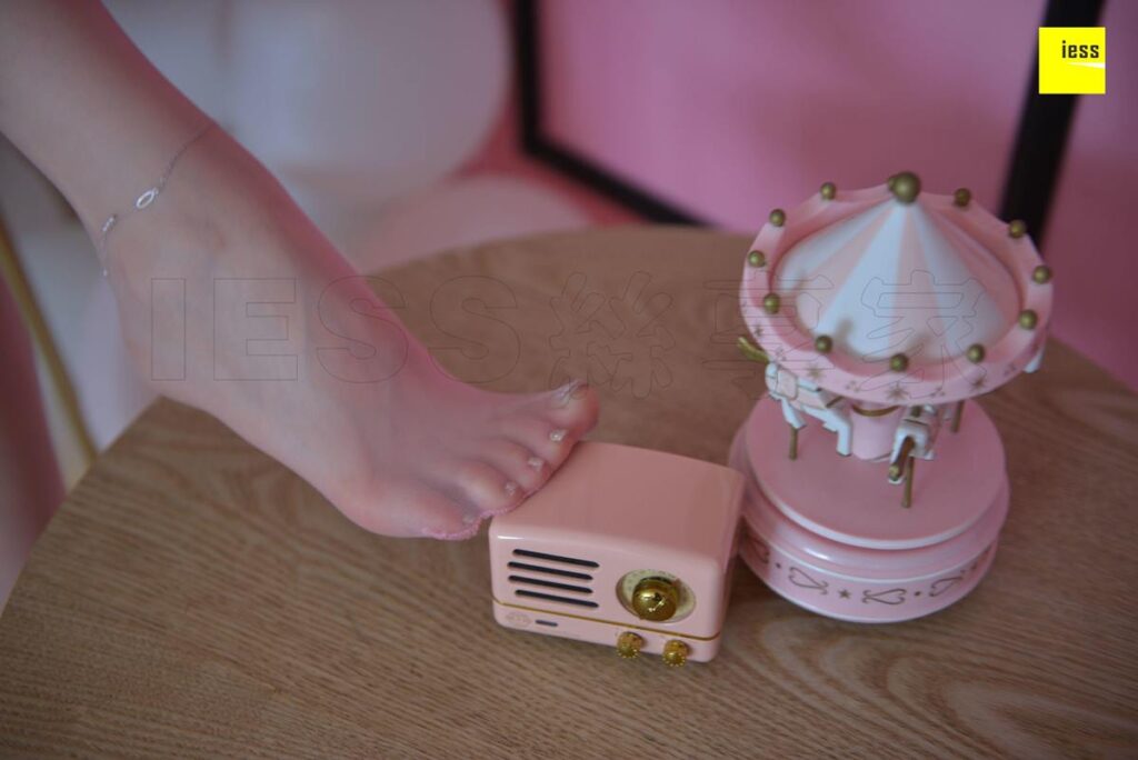 [IESS異思趣向] 2018.05.16《魔鬼周三》特刊18期：粉紅仲夏夢(mèng) II [99P/42.9MB]插圖1