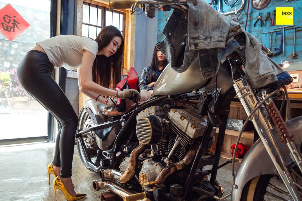 [IESS異思趣向] 2018.06.13 《魔鬼周三》特刊22期：典藏級機(jī)車之戀 II [92P/79MB]插圖2