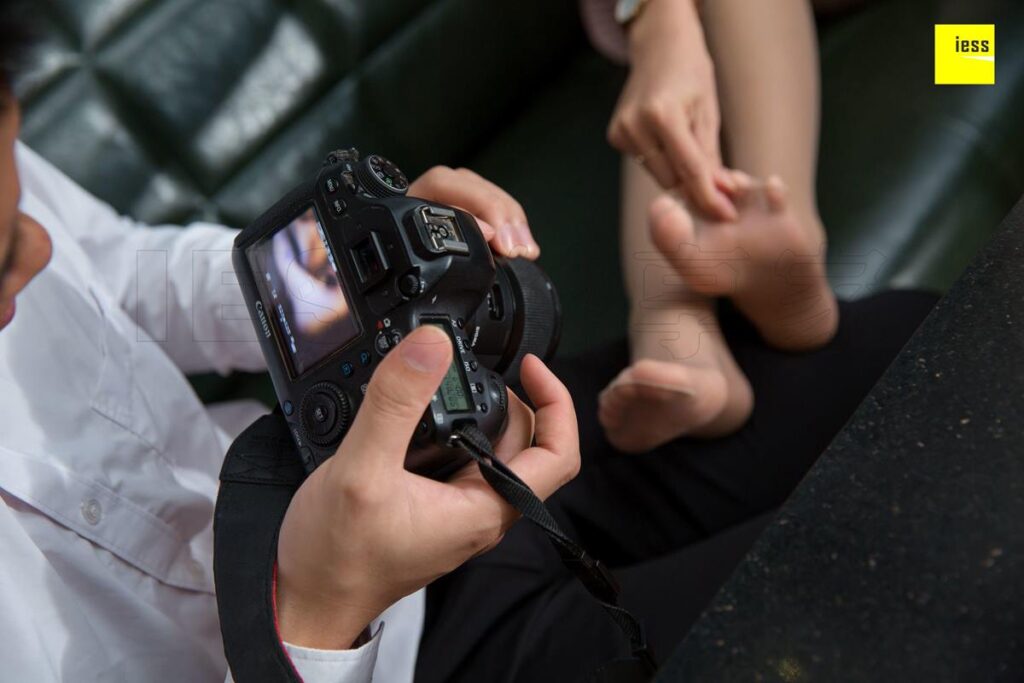 [IESS異思趣向]【魔鬼周三】特刊31期 – 攝影師約我去KTV [99P/61.8MB]插圖1