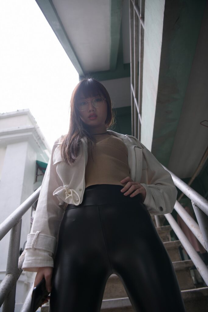 精選街拍 No.415 油亮的黑色皮褲（三） [100P/149M]插圖