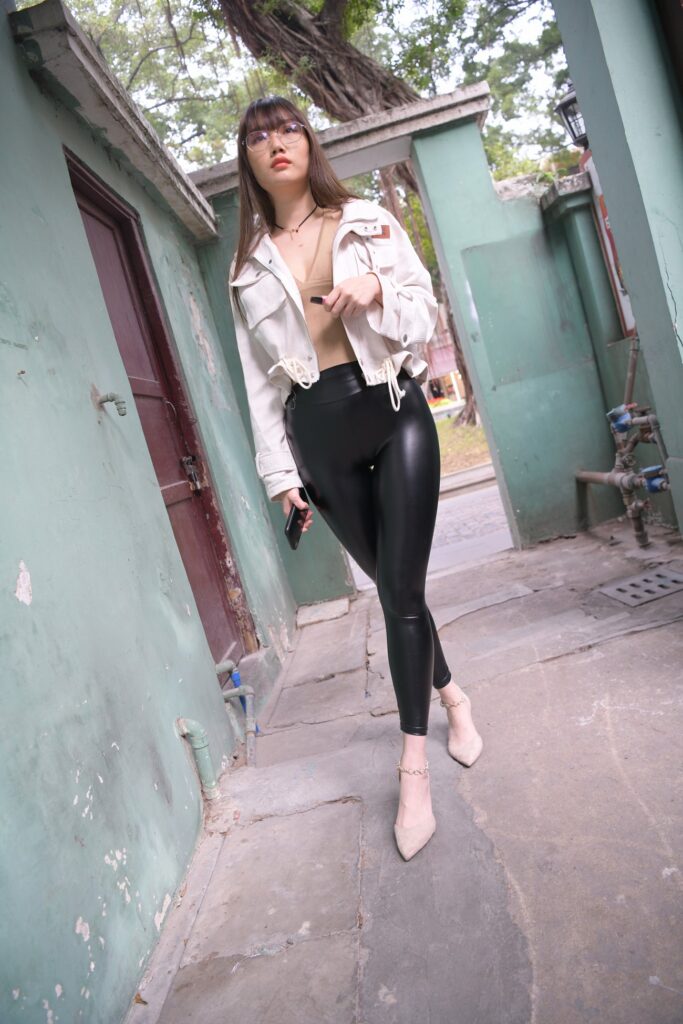 精選街拍 No.417 油亮的黑色皮褲（五） [100P/169M]插圖3