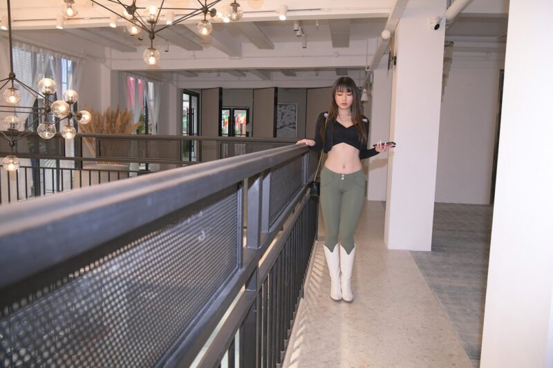 精選街拍 No.433 魅力四射的緊身褲美女（三） [75P/131M]-無料攝影圈