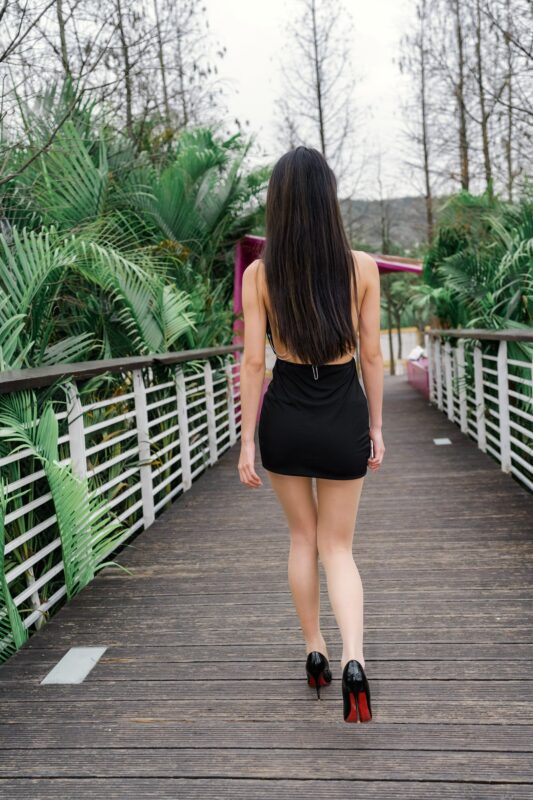 精選街拍 No.450 身材非常不錯的美女外拍（三） [99P/215M]-無料攝影圈