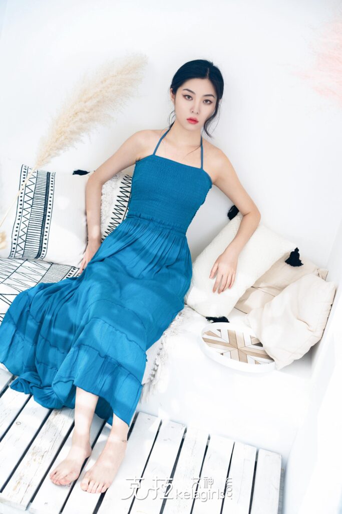 [KeLaGirls克拉女神] 2021.03.17《嫩足配美鏈》楚楚[28P/446MB]插圖3