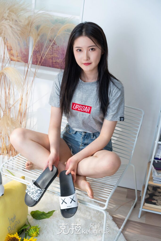 [Kelagirls克拉女神]2021.10.07《愛上涼拖》嘉萌[26P/310MB]插圖2