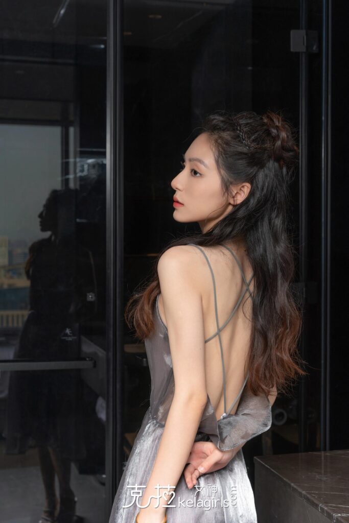 [Kelagirls克拉女神]2022.07.29《靚臉?biāo)刈恪窓幬鱗30P/340MB]插圖2