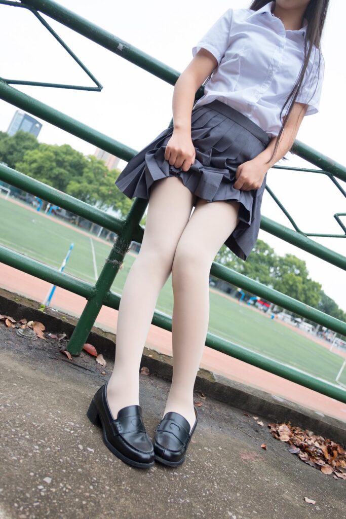 森蘿財團(tuán)精品寫真@BETA-005 白絲高中生 [75P/498MB]插圖2