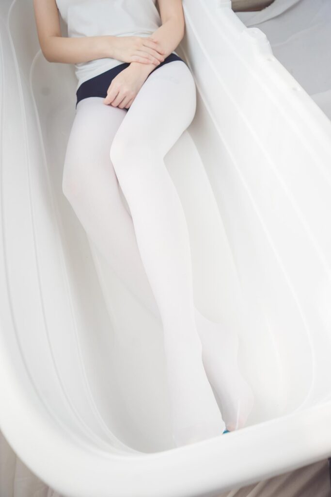 森蘿財(cái)團(tuán)精品寫真@BETA-031-X-D3F 白絲浴缸 [48P/1V/410MB]插圖3