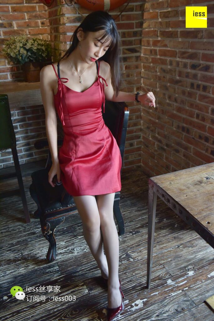 [IESS異思趣向] 2017.07.17 絲享家023：《女王的灰絲》桂秋 [99P/76.1MB]插圖1