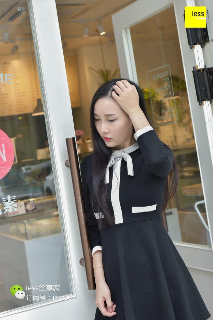 [IESS異思趣向] 2017.10.26 絲享家090：《櫥窗里的肉絲美女》文欣 [99P/45.6MB]插圖2